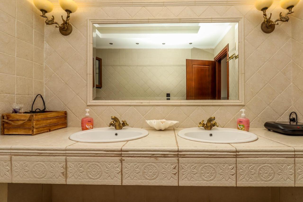 Suite Acropolis Serres Next To Center Екстер'єр фото