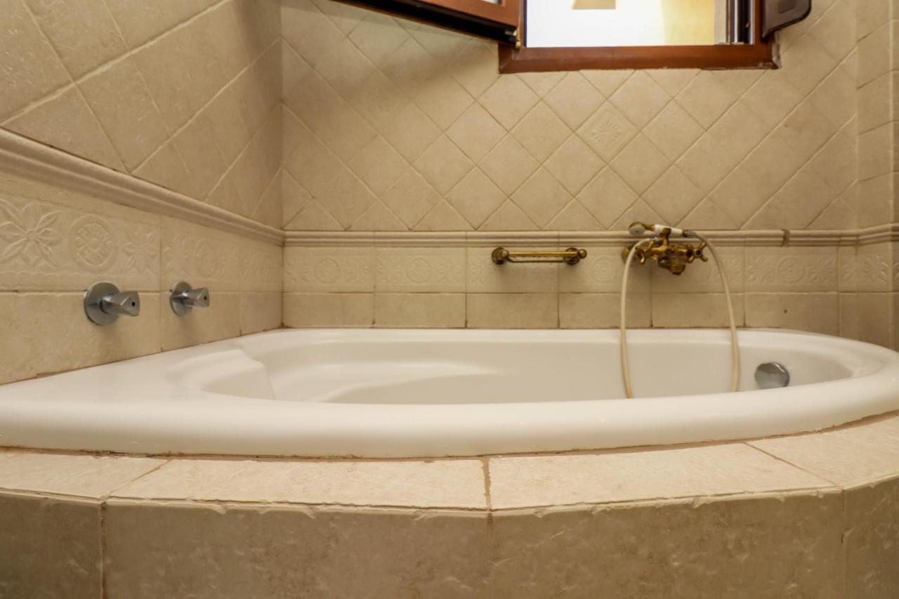 Suite Acropolis Serres Next To Center Екстер'єр фото